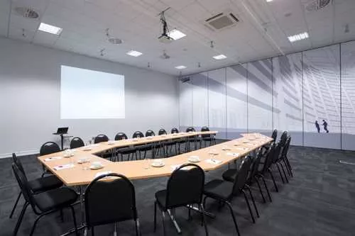 Single Seminar Room