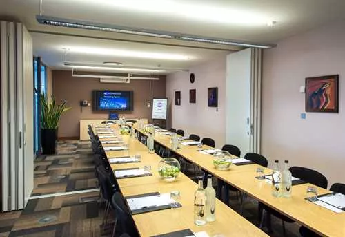 Medium Executive Rooms
