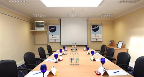 Crowne Plaza East Midlands Airport