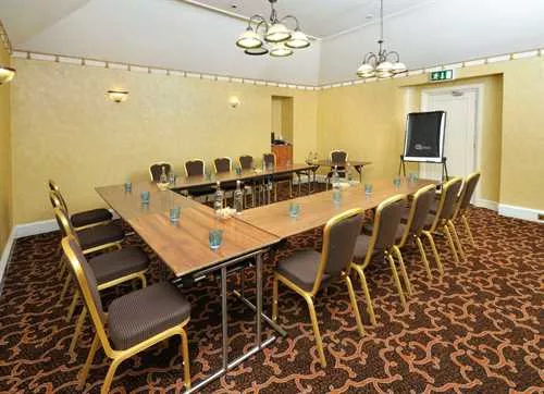 Headingley 1 room hire layout at The Queens, Leeds