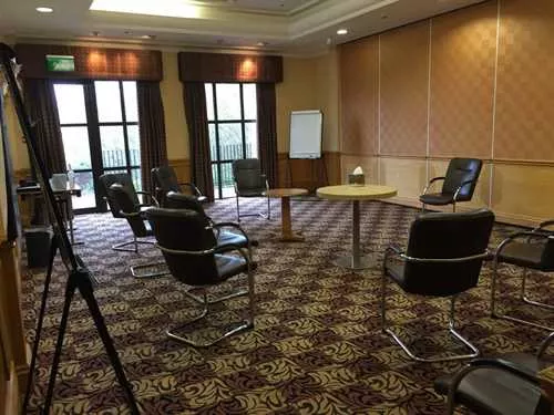 Oriel 1 room hire layout at DoubleTree by Hilton Oxford Belfry