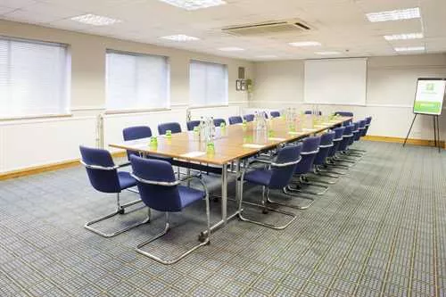 The Hillcrest 1 room hire layout at Holiday Inn Birmingham M6, JCT.7