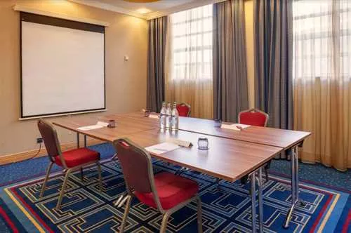 Harvard 1 room hire layout at Crowne Plaza Liverpool - John Lennon Airport