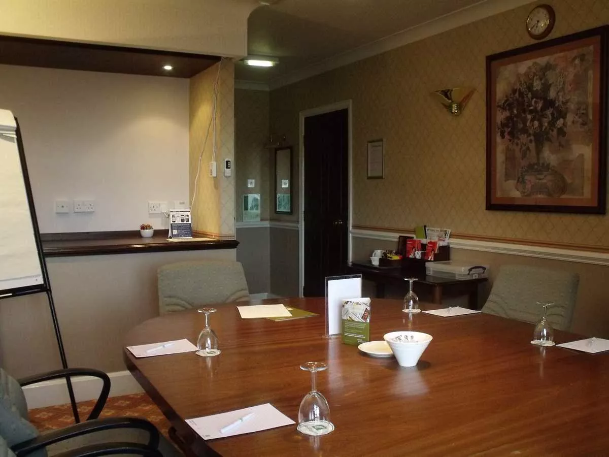 Premier 332 at Holiday Inn Rotherham - Sheffield M1, J33 in Rotherham