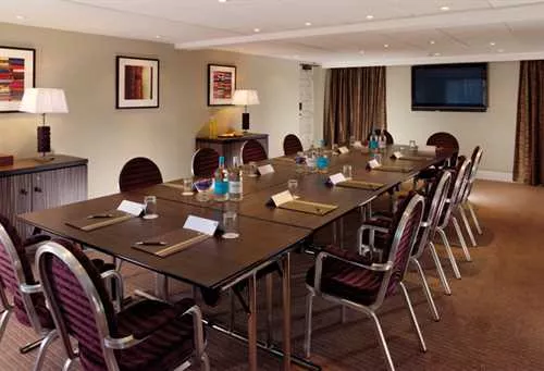 Stone Suite at Holiday Inn Birmingham-Bromsgrove