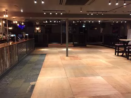 Flamingo Room