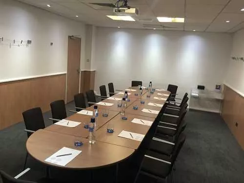 Hadfield 1 room hire layout at Novotel Sheffield Centre Hotel