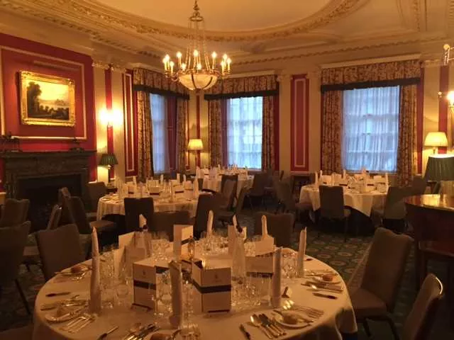 Spring Dining at the Caledonian Club