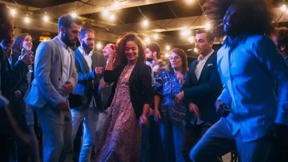 Top Tips for Planning the Best Engagement Party Venue 2025