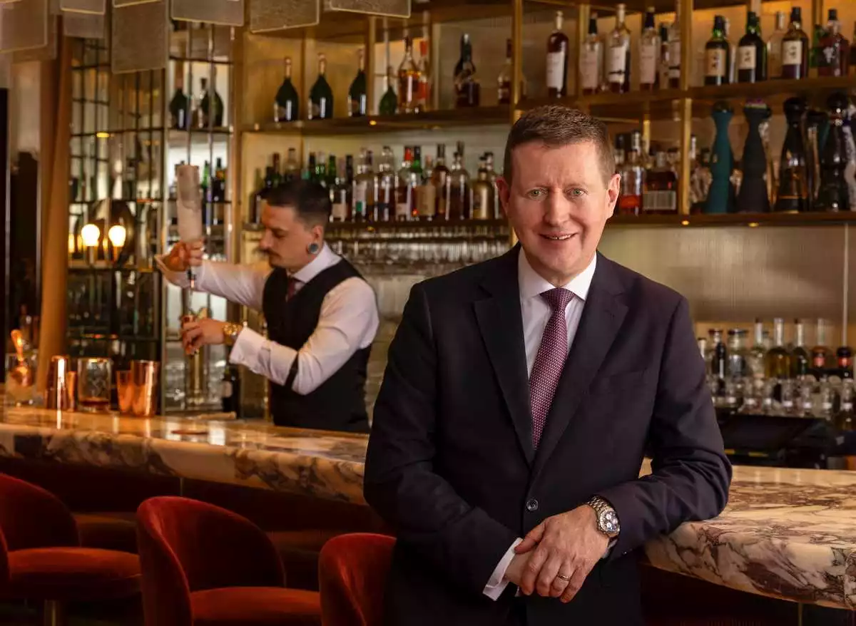 London Hilton on Park Lane brings its ‘Glamour’ to Life with New Film Celebrating the Rhythm of Events